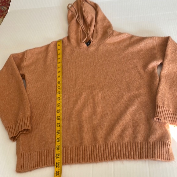 Forever 21 hooded sweater size M - Picture 6 of 10